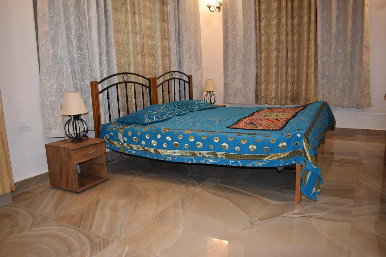 Idyllic Private Cottage W/King Bed + Mountain View Kasauli Exterior photo